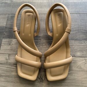 Vince Coline Strappy Leather Sandals